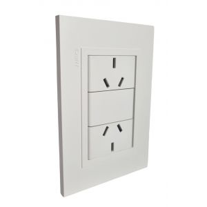 SET ARMADO TOMACORRIENTES DOBLE 10A LINEA URBANA EXULTT - Vista 1