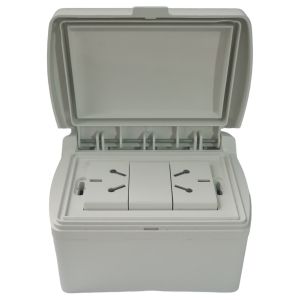 TAPA CAPSULADA EXTERIOR RIGIDA APLICAR + 2 TOMAS ESPECIAL 10A EXULTT URBANA - Vista 1