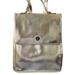 MOCHILA ECO CUERO MODERNA URBANA PAULA LIBERTA ORO