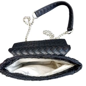 CARTERA PORTA CELULAR MINI LUNA LIBERTA - Vista 2